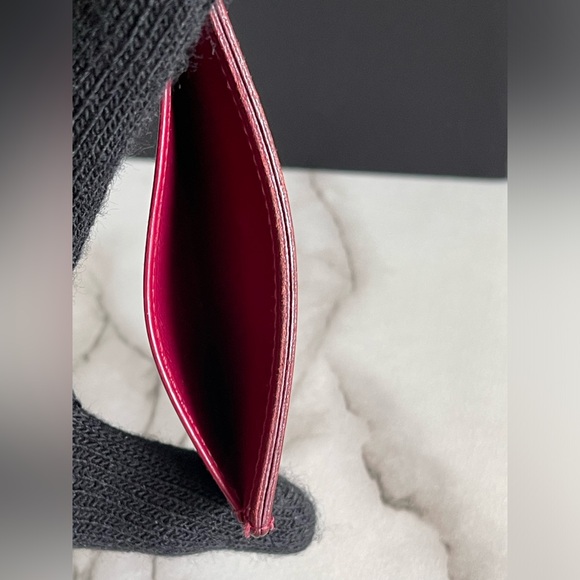 Louis Vuitton epi cardcase holder - Picture 5 of 12